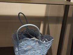 -URBAN REVIVO(上海中庚漫游城店)