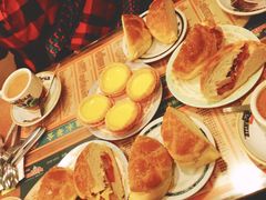 特大猪扒包-金华冰厅