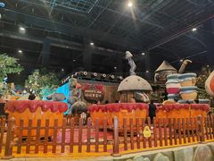 -蓝精灵乐园·世茂精灵之城主题乐园