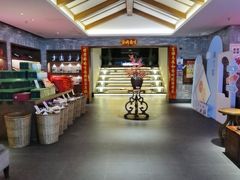 -瑶王府·广西菜(金阳路店)