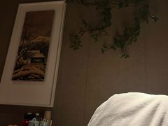 -新盈光·云会所(百丈东路店)