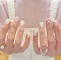 -M Nails & Beauty美甲美睫美体