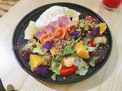 -F+轻食健身赋能空间(中华北路国贸商场店)