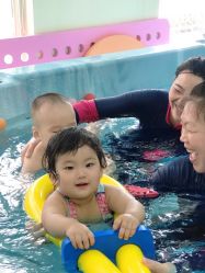 -鱼乐贝贝婴幼儿水育馆(高桥红坊店)