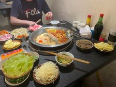 -四小区火锅·巷子里的重庆火锅(花照壁店)
