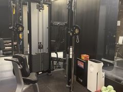 -TOP健身私教工作室(侨香店)
