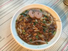 -六合夜市