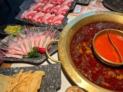 -哥老官重庆美蛙鱼头(日月光店)