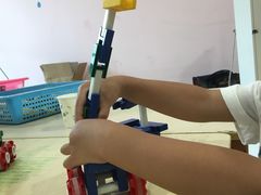 -爱乐梵国际儿童教育中心(古美店)