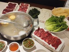 -八合里牛肉火锅(上海世茂广场店)