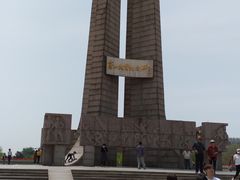 -唐山抗震纪念碑广场