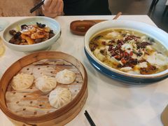 -小六汤包砂煲菜(文景路店)