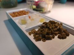 -荷塘秋月·本帮江浙菜(国权路店)