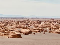-敦煌雅丹国家地质公园