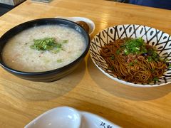 -玖鲜小笼(中山广场店)