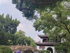 -汇龙潭