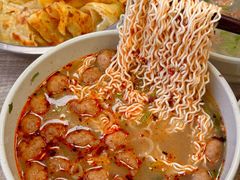 -何胖子丸子汤(南海街店)