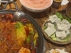 -旧街市鲜货老火锅(大光路店)