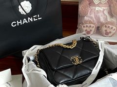 -CHANEL(恒隆广场店)
