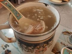 -汗腾格里·风味餐厅(新疆驻京办店)