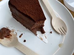 -星巴克臻选(盐城金鹰聚龙湖店)