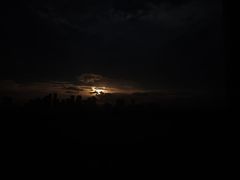 -韦小堡·炸鸡汉堡(中南店)