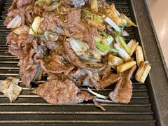 -潮界(LU·ONE凯德晶萃广场店)