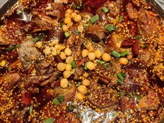 -俭寨大盘鸡·手抓肉·烧烤新疆菜(乌苏路店)