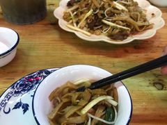 干炒牛河-南记食粥坊·宵夜大排档(南桂店)