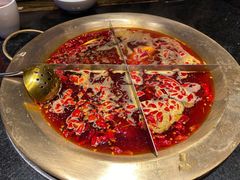 -周师兄大刀腰片火锅(洪崖洞旗舰店)