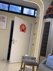 点击看大图 店内环境-弘源美甲美睫