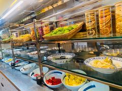 自助取餐区-BLD西餐厅(成都首座万丽酒店)