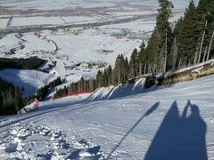 -丝绸之路山地度假区滑雪场