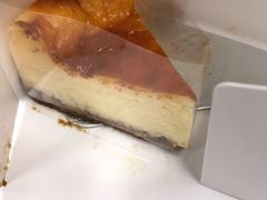 巴斯克乳酪-双风车咖啡馆 Twin Windmills(六道口店)