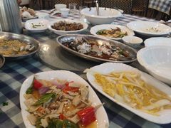 -钱大妈海鲜饭店(保利林语店)