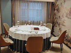 -品海楼·大连海胆锅贴馆(东港店)