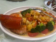 -沪华海鲜大酒楼(南汇店)