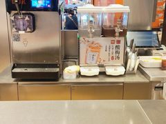 -贾国龙中国堡(上地华联店)