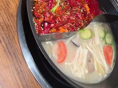 -萍姐火锅·公路夜市(武汉首店)