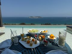 -瑰丽酒店·海吧·天际下午茶·现场DJ·天台酒吧