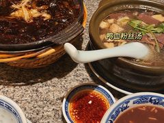 鸭血粉丝砂锅-南京大牌档(龙湖长楹天街店)