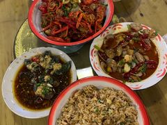 -冶建镜子·老南昌大排档·江西虾王(总店)