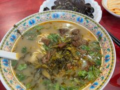 -金杨拉面王小吃面馆·牛三宝面·红烧牛肉粉