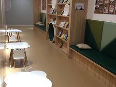 -亲亲袋鼠托育早教·思维专注力·棕熊英语(鼓楼恒力城店)