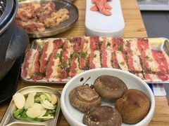 -青瓦餐厅·生鱼片·韩园烤肉(西塔店)