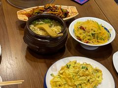 -满园烤鸭·春饼(太原街万达店)