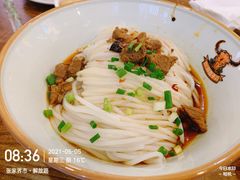 红烧牛肉粉-刘聋子粉馆(张家界总店)