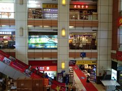 -香江家居品牌工厂批发城