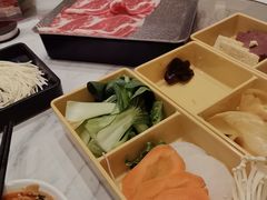 -呷哺呷哺 黄金牧场 (新辰里学清路店)