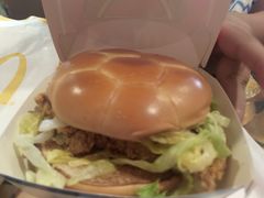 -麦当劳(军博店)